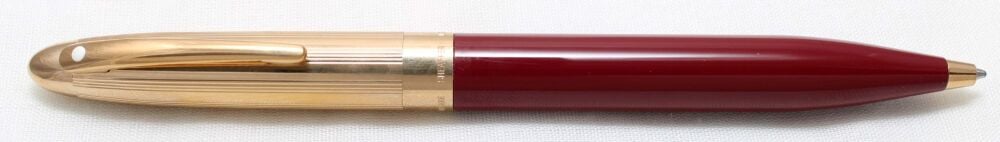 4672 Sheaffer Crest 592 Red Laque and Gold plated Ball Pen. Mint and unused