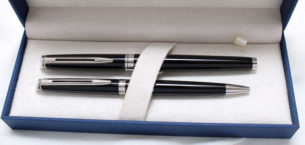 4686 Watermans Hemisphere Fountain Pen and Ball Pen set in Black Lacquer, M