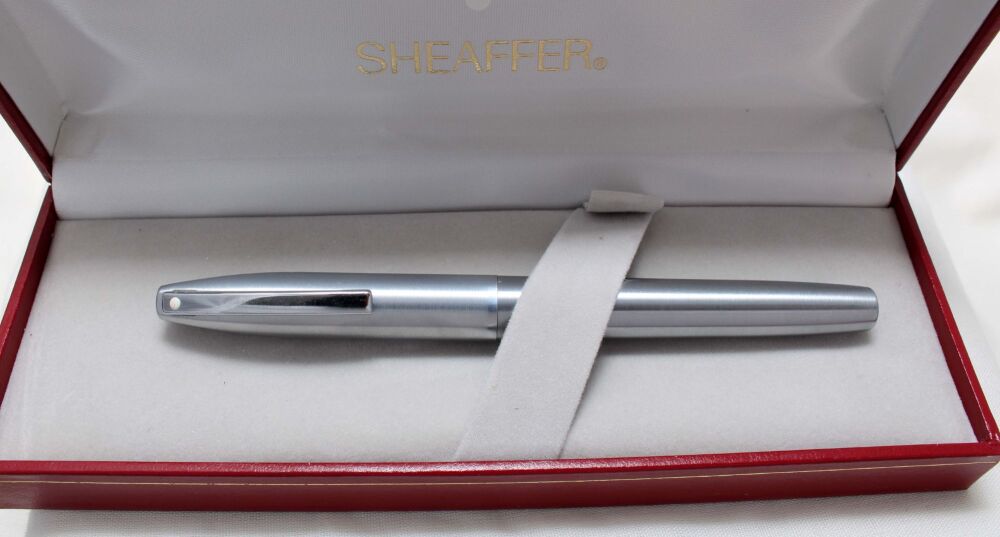 4697 Sheaffer Imperial CT Fountain Pen in Brushed Stainless Steel, Smooth Fine Nib. Boxed.