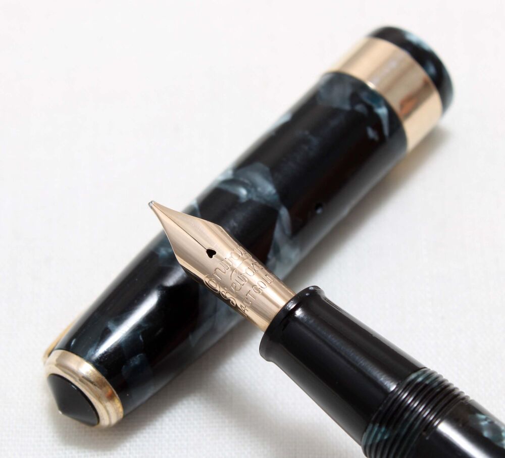 4569 Conway Stewart No.27 in Blue Marble. Medium FIVE STAR Nib.