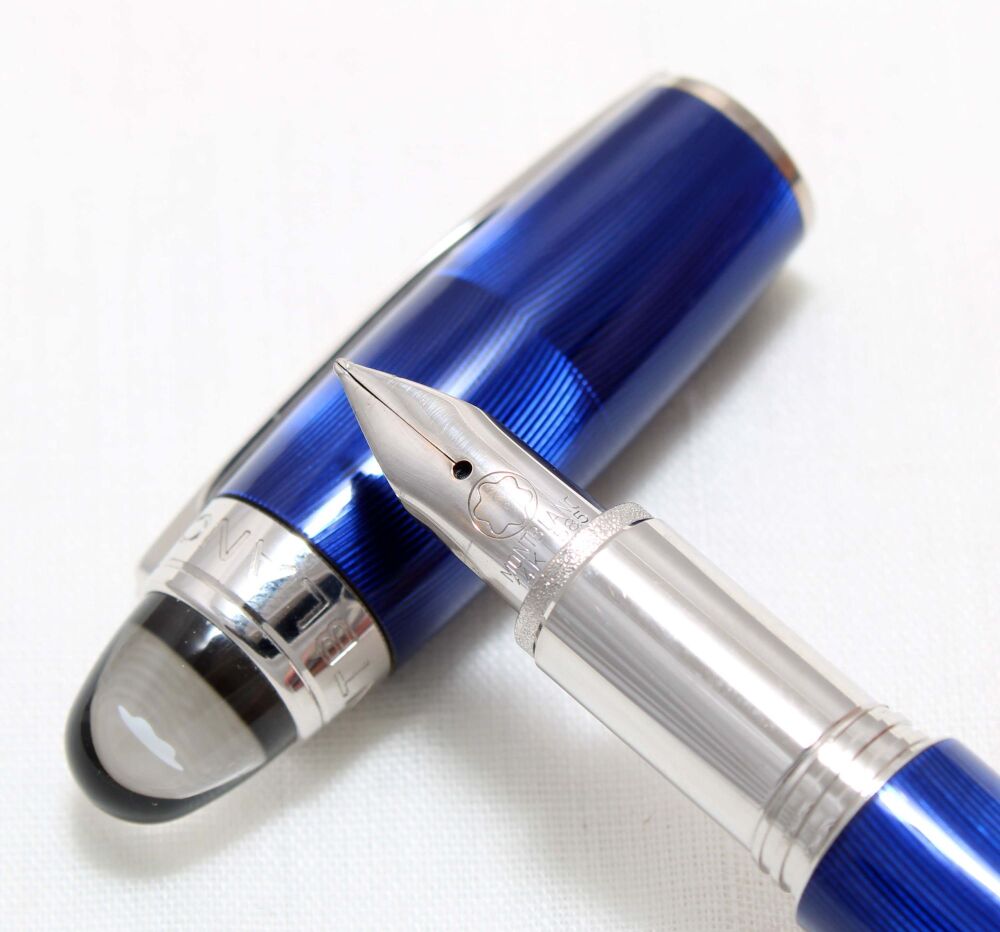 4733 Montblanc Starwalker Fountain Pen in Blue Resin. Fabulous Medium FIVE 