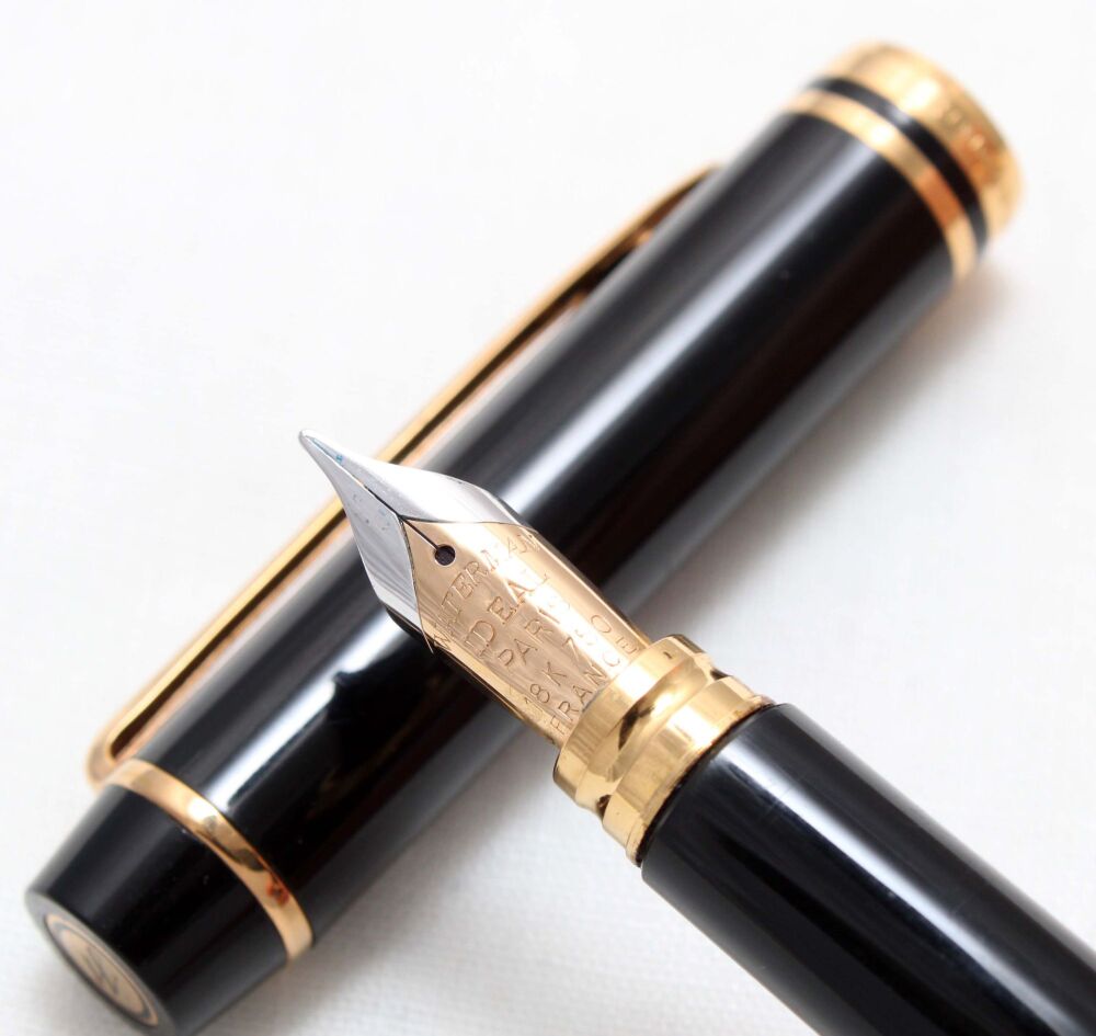 4903 Watermans Le Man 200 Fountain Pen in Classic Black. Medium 18ct FIVE S