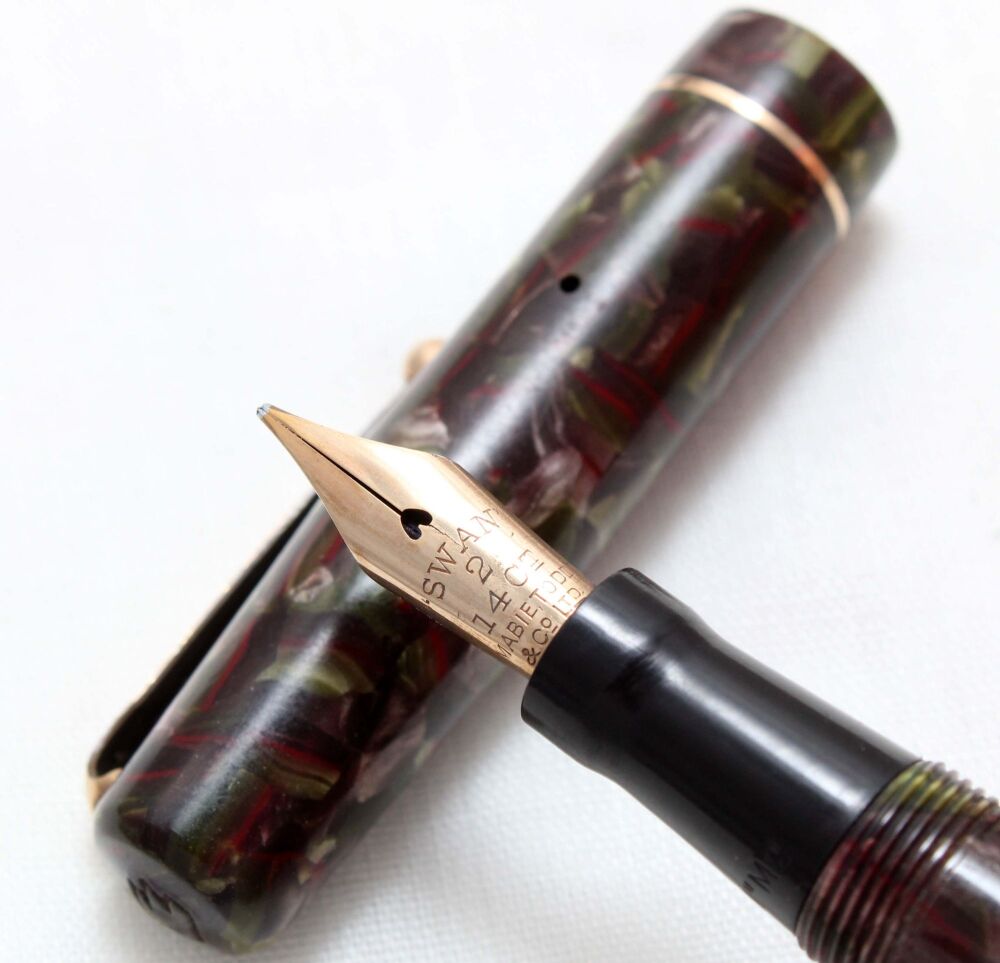 4876 Swan (Mabie Todd) Self Filling Fountain Pen SM205/59 in Green, Red and