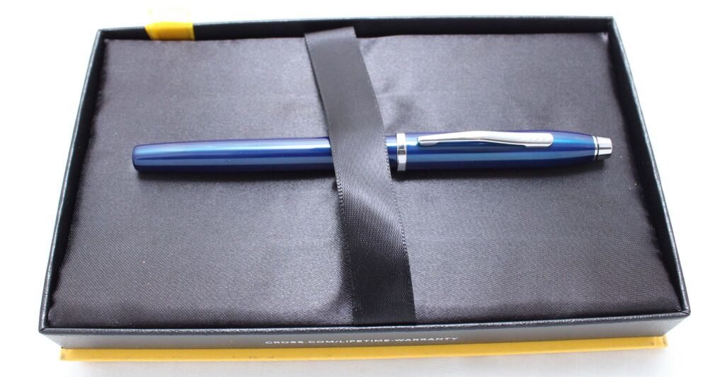 4974 AT Cross 'Century II' Fountain Pen in Metallic Blue. Medium FIVE STAR NIb. Mint and Boxed.