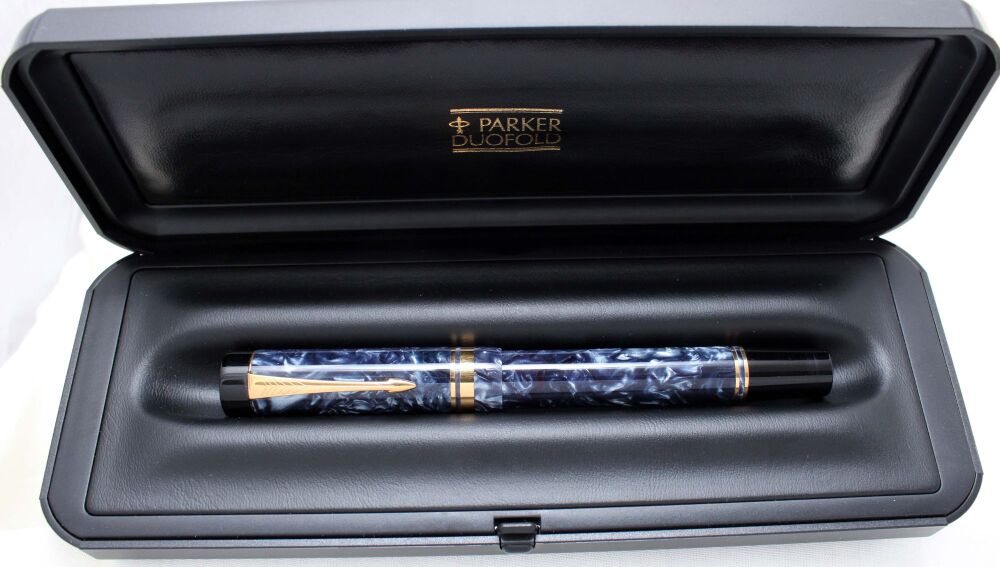 5008 Parker Duofold Centennial Fountain Pen in Blue Marble, Medium 18ct FIVE STAR Nib. Mint and Boxed.