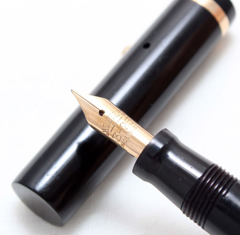 4864 Sheaffer Lifetime Junior Flat Top Fountain Pen in Classic Black. Smooth Fine FIVE STAR Nib.