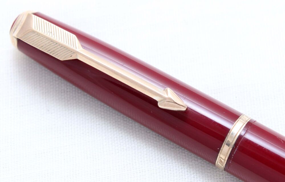 5005 Parker Duofold Propelling Pencil in Burgundy with Gold filled trim.