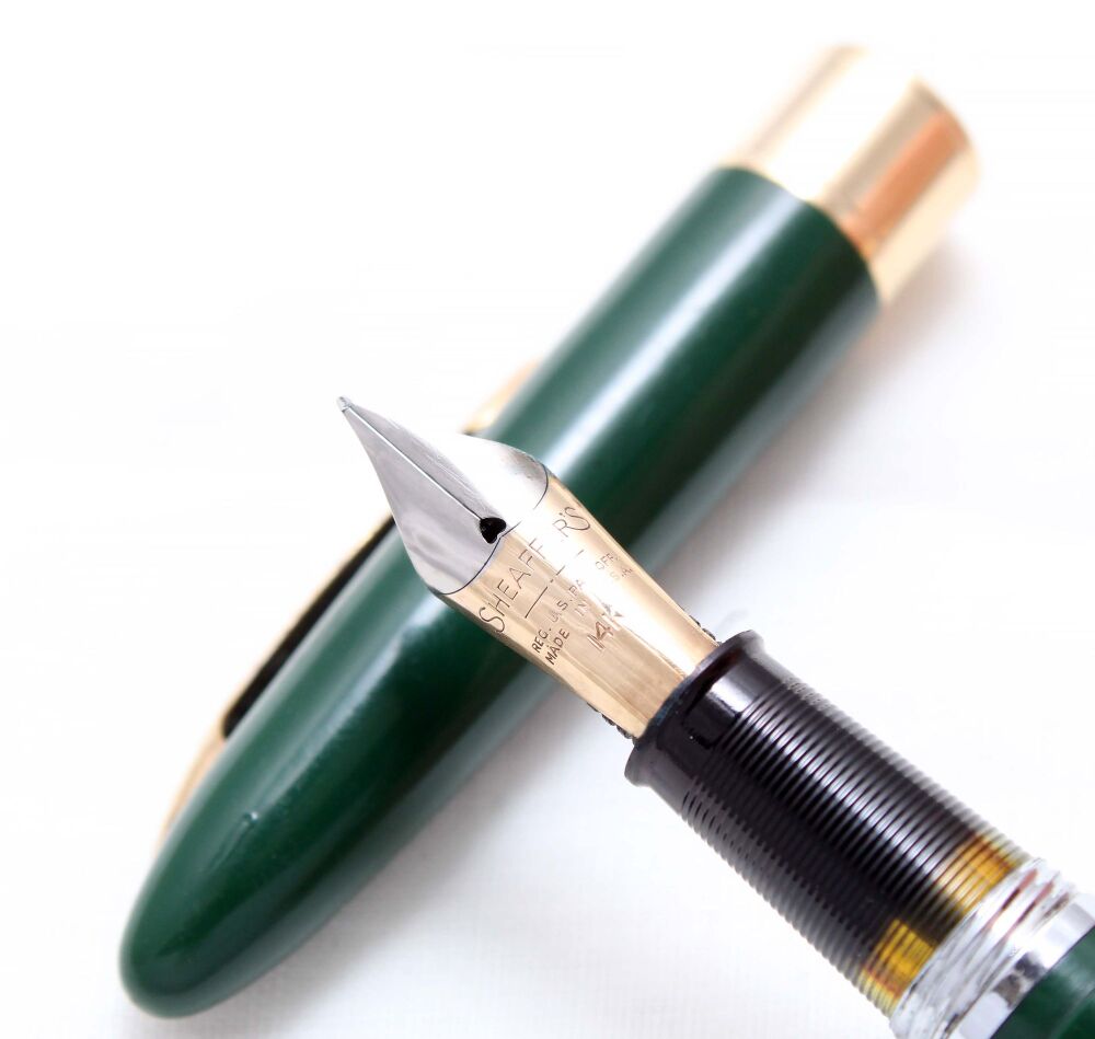 5049 Sheaffer Statesman Snorkel Fountain Pen in Green, c1952, Smooth Medium Nib.