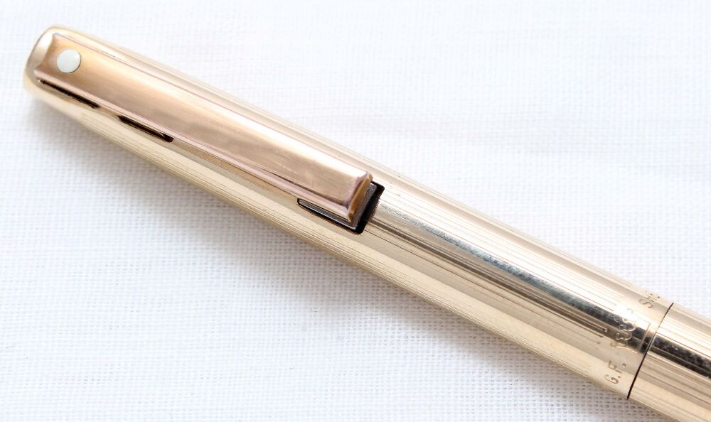 5051 Sheaffer Triumph Imperial Ballpen in Rolled Gold.