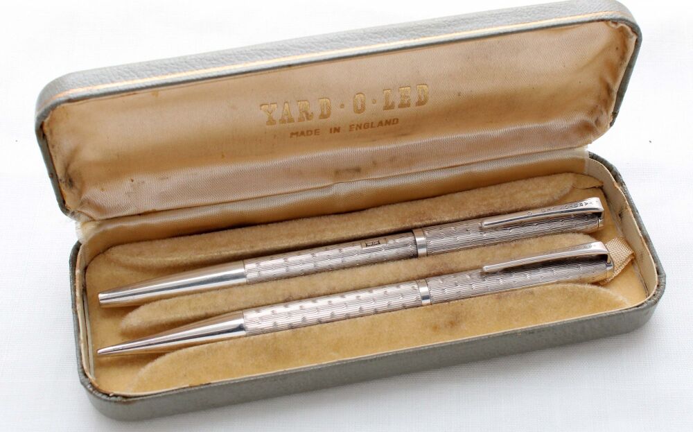 5090 Yard-O-Led De Luxe Sterling Silver Ballpen and Propelling Pencil set. Mint and Boxed.