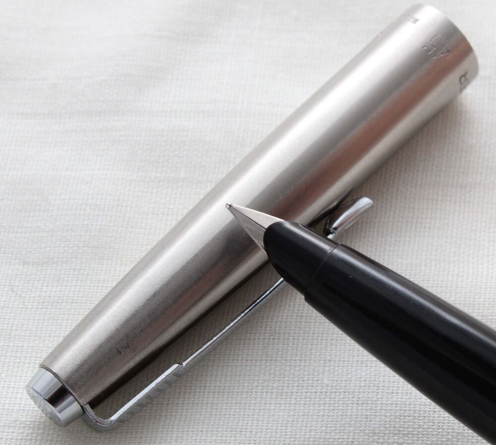 5108 Parker 45 CT Flighter in Brushed Stainless Steel. Smooth Medium Nib.