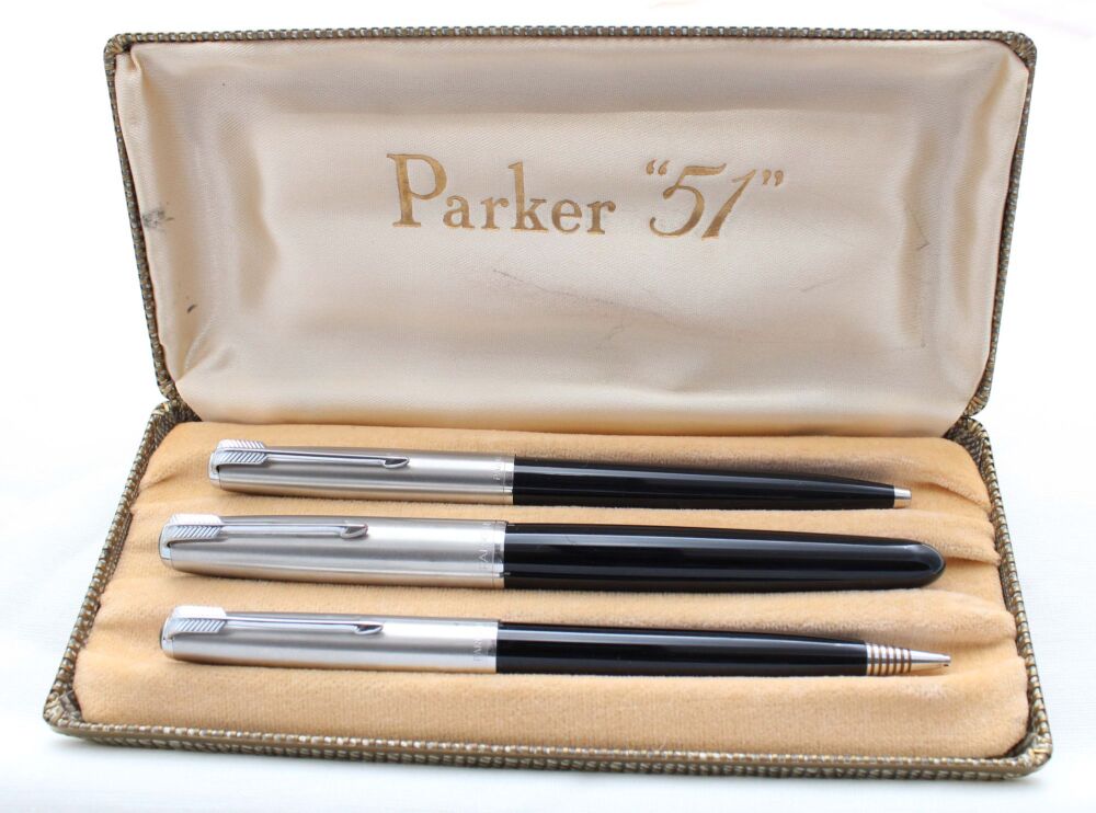 5095 Parker 51 Triple Set in Black with Lustraloy caps. Mint and Boxed. Medium FIVE STAR Nib.