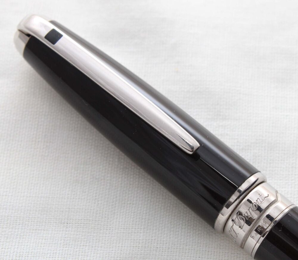 5144 S.T. Dupont 'Olympio' Ball Pen in Classic Black.
