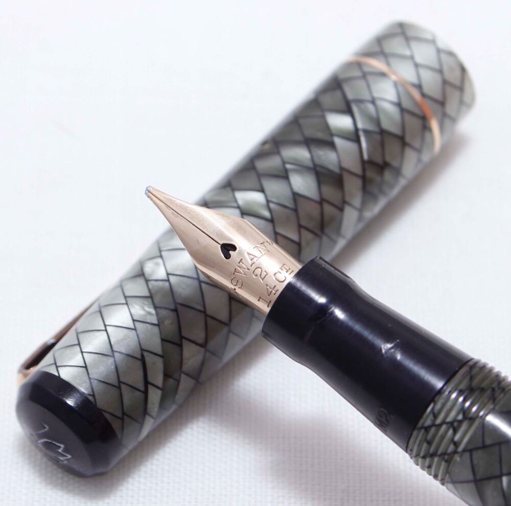 5257 Swan (Mabie Todd) Self Filling Fountain Pen SM205/86 in Green and Silv