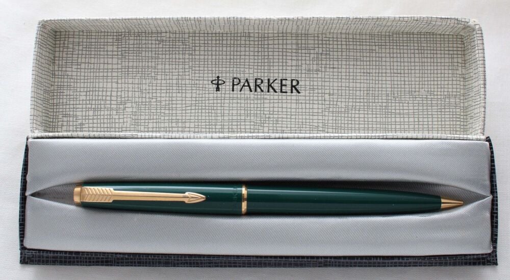 5292 Parker Duofold Propelling Pencil in Green with Gold filled trim. Boxed.