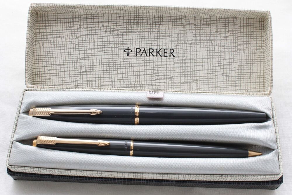 5308 Parker 45 GT Double Set in Grey. Smooth Medium FIVE STAR nib. Mint and Boxed.