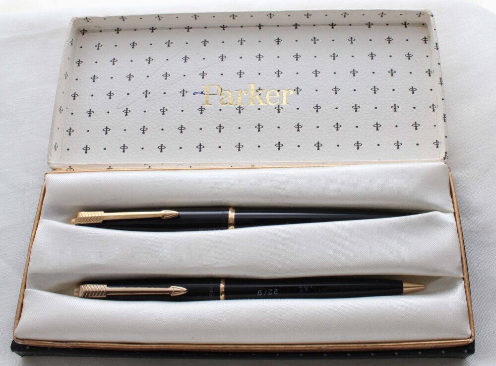 5324 Parker 45 GT Double Set in Classic Black. Smooth Broad FIVE STAR nib. Mint and Boxed.