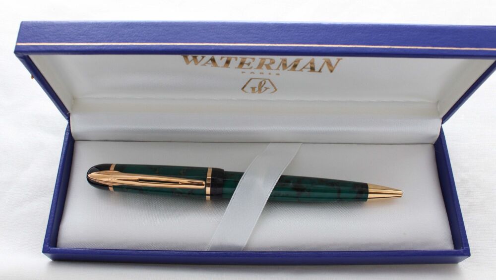 5334 Watermans Phileas Ball Pen in Green Marble with Gold Trim. Mint and Boxed.