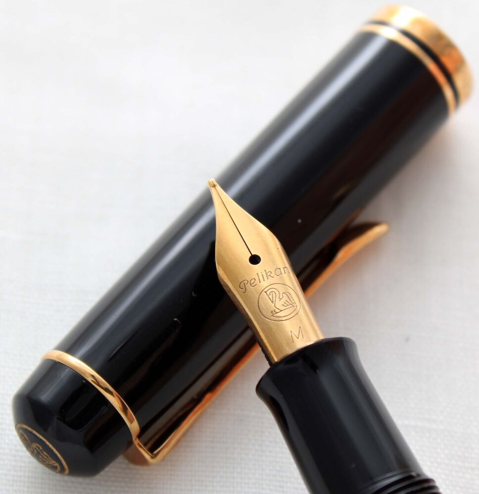 5171 Pelikan M200 (Old Style) Fountain Pen in Marbled Blue and Black Cellul