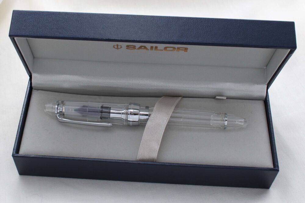 5357 Sailor 1911L Demonstrator in Clear Acrylic, 21K Medium Stub FIVE STAR Nib. Mint and Boxed.