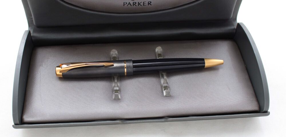 5360 Parker 100 Ball Pen in Cobalt Black. Mint and Boxed.