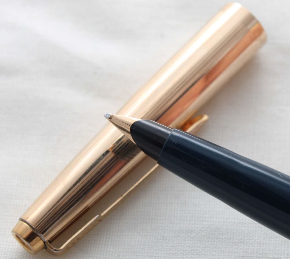 5349 Parker 45 Custom Fountain Pen in Blue with a Rolled Gold Cap. Medium FIVE STAR Nib.