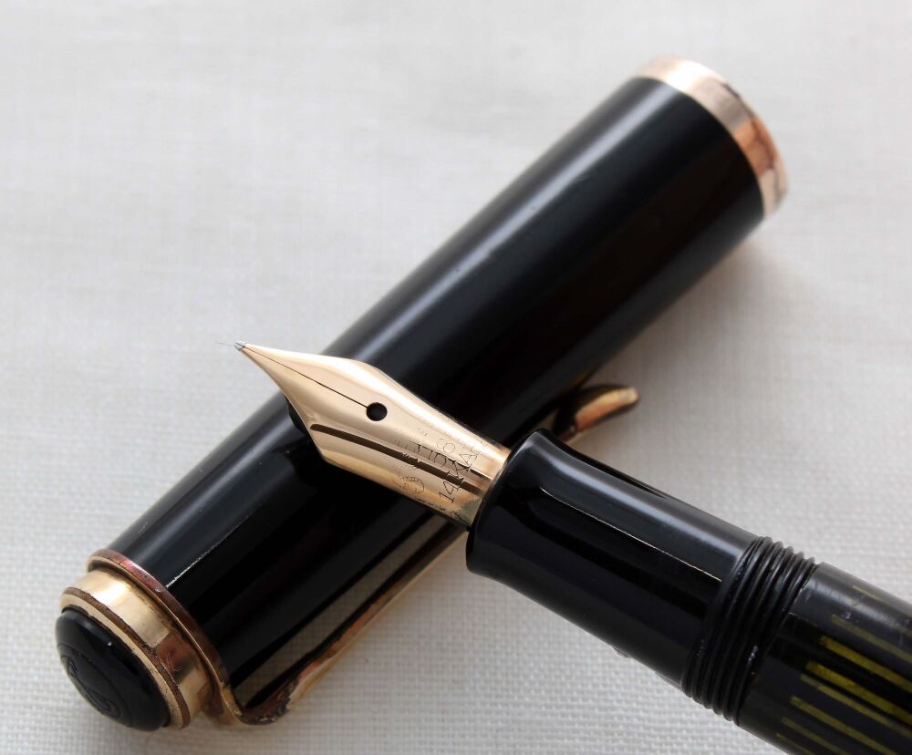 5184 Pelikan M400 (Old Style) Fountain Pen in Black. Fabulous Fine Flex FIVE STAR nib.