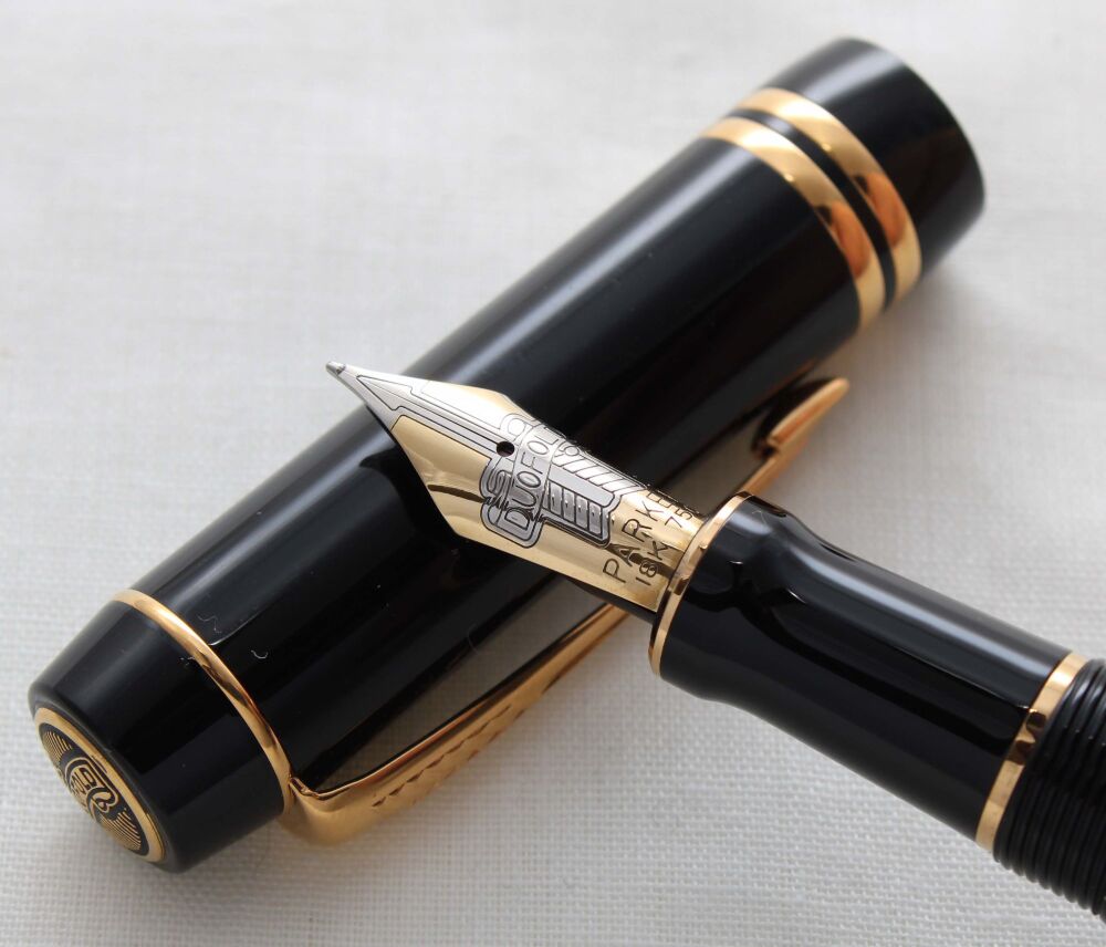 5368 Parker Duofold Centennial Fountain Pen in Classic Black, Fine FIVE STAR Nib.