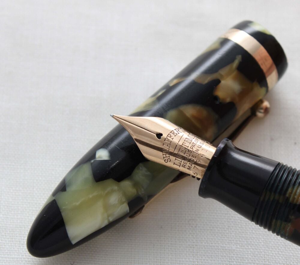 5212 Sheaffer Lifetime Balance Senior in Black and Pearl Marble, Fine FIVE STAR Nib.