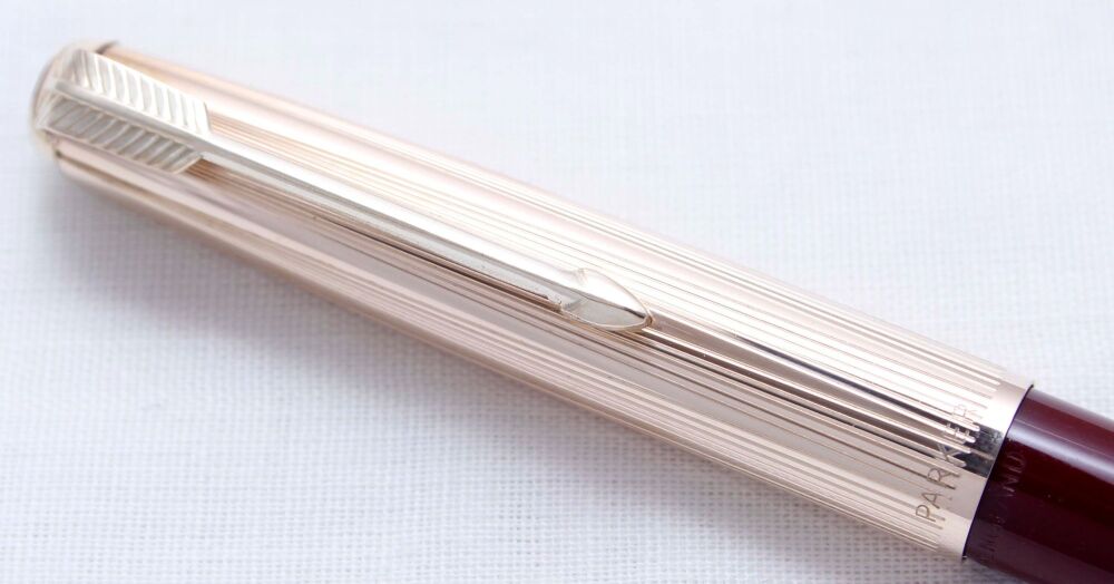 5395M Parker 51 Clutch Pencil in Burgundy with a Rolled Gold Cap.