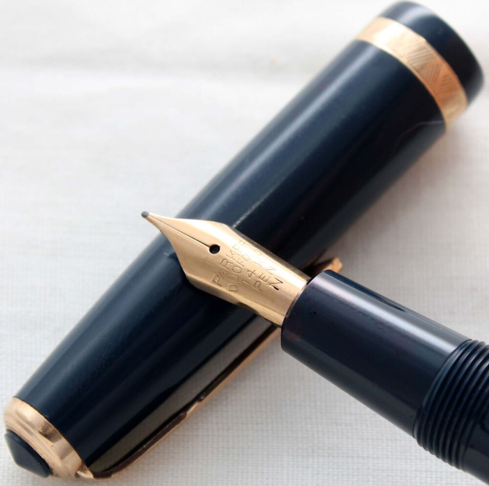5262 Parker Duofold in Blue. Smooth Medium FIVE STAR Nib.