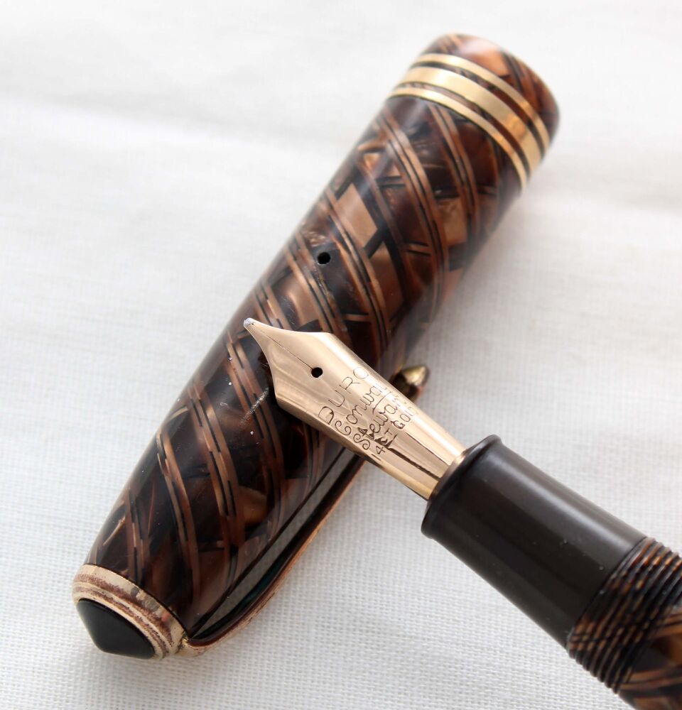 5375 Conway Stewart No.58 in Tiger Eye. Smooth Broad Italic FIVE STAR Nib.