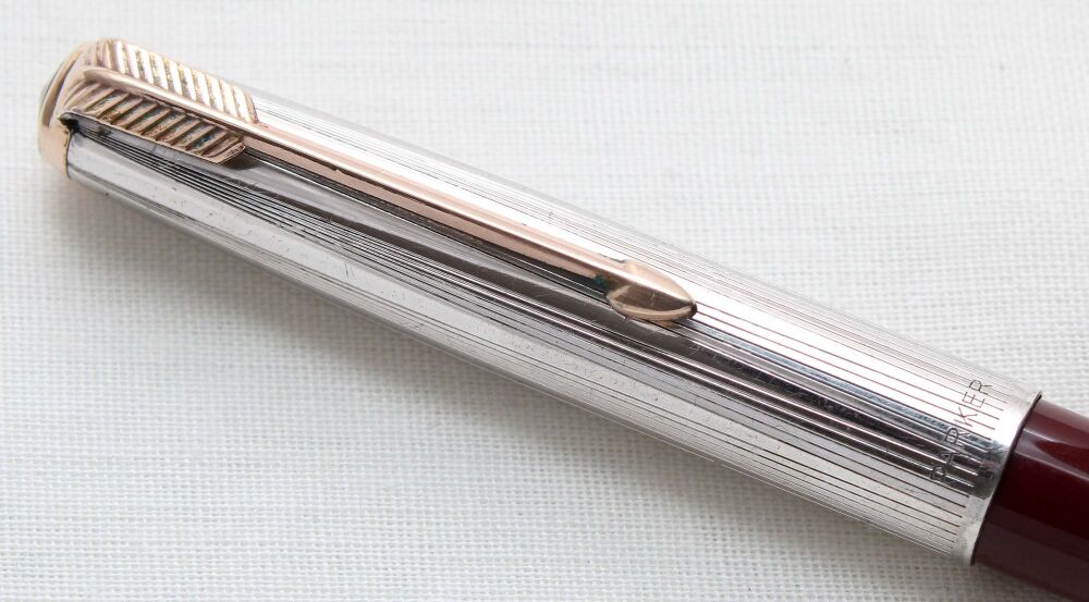 5389M Parker 51 Ball Pen in Burgundy with a Rolled Silver Cap. Metal Threads.