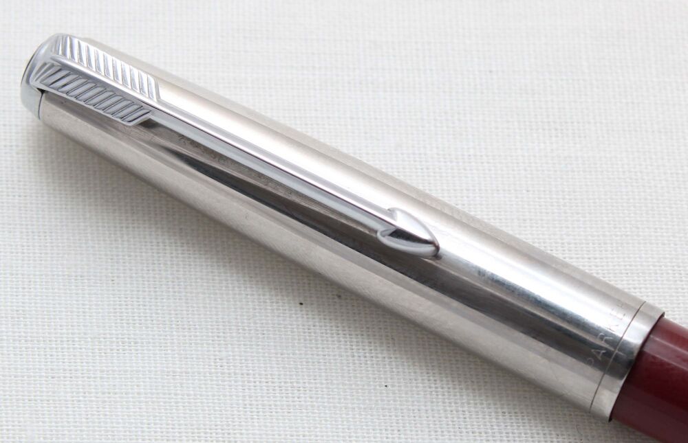 5390M Parker 51 Ball Pen in Burgundy with a Lustraloy Cap.