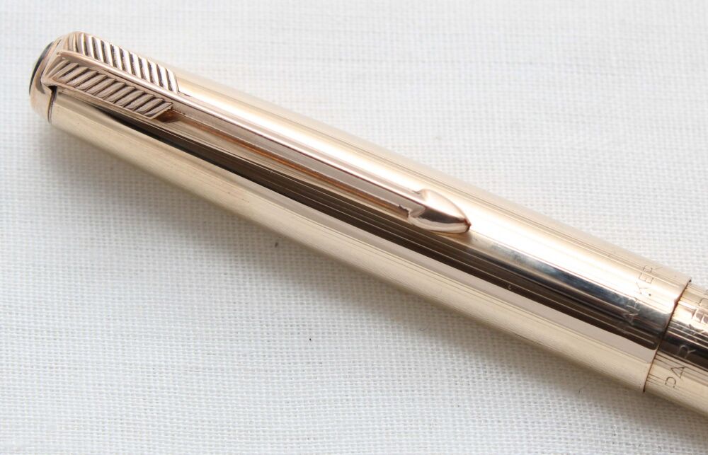 5400M Parker 51 Custom Insignia Clutch Pencil in Rolled Gold.