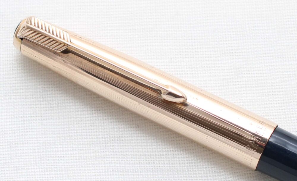 5412M Parker 51 Ball Pen in Black with a Rolled Gold Cap. Metal Threads.