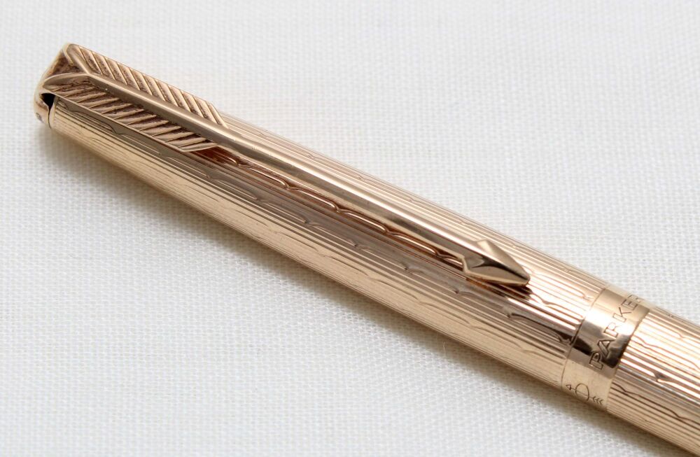 5435 Parker 61 Presidential Propelling Pencil in solid 9ct Gold. Waterdrop Pattern. Mint.