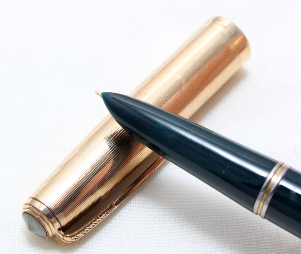 5449 Parker 51 Blue Diamond Vacumatic in Cedar Blue with a Rolled Gold Cap. Smooth Extra Fine FIVE STAR nib.