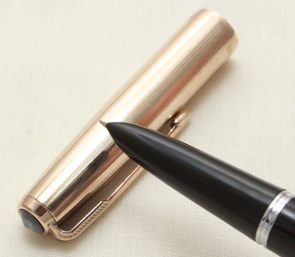 5462 Parker 51 Aerometric in Black with a Rolled Gold Cap. Medium FIVE STAR Nib.