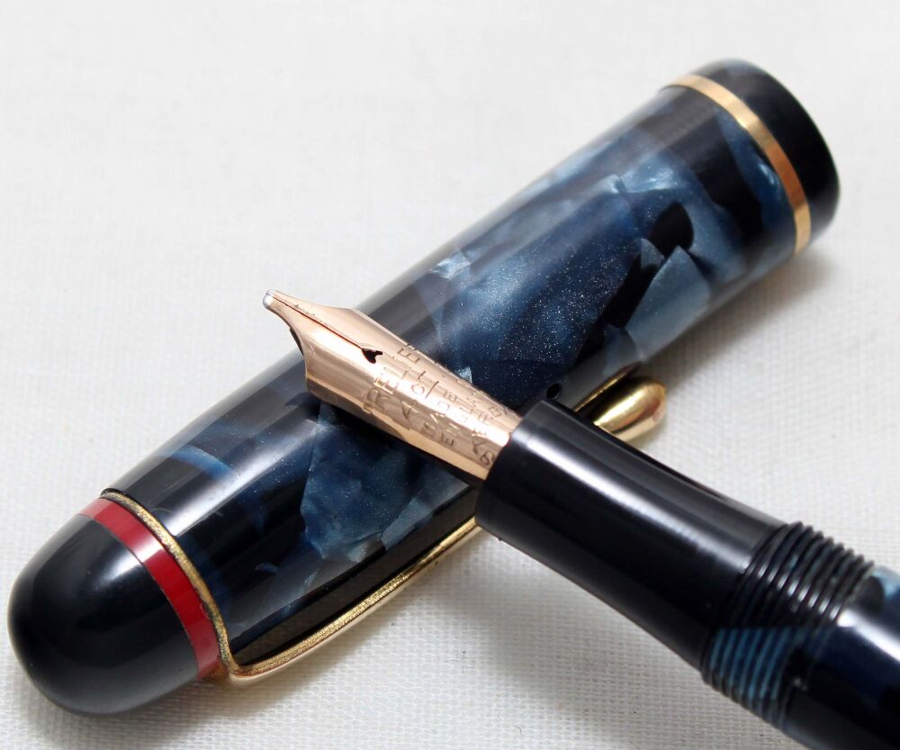 5528 Esterbrook Relief No.2-L Fountain Pen (Made by Conway Stewart). in Woo