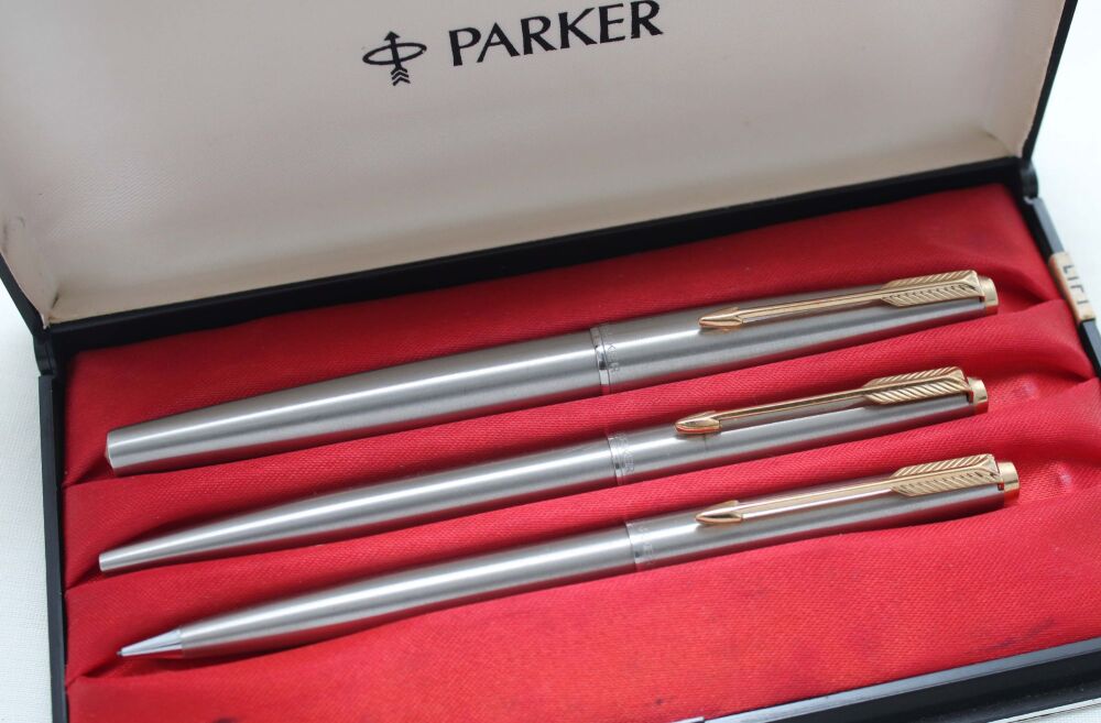 5584 Parker 61 Flighter Triple Set in Brushed Stainless Steel. Smooth Fine Nib. Mint and Boxed.