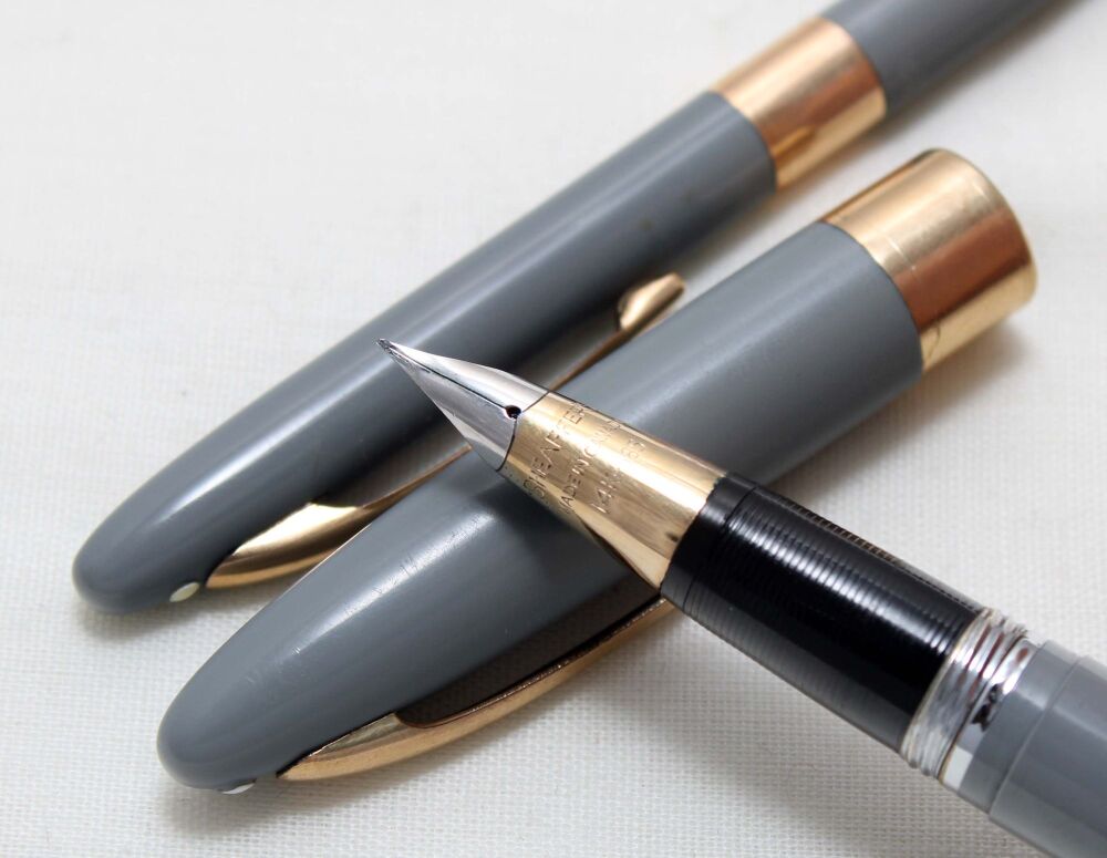 5577 Sheaffer Statesman White Dot Snorkel Fountain Pen Set in Pastel Grey, Smooth Medium FIVE STAR Nib. Boxed