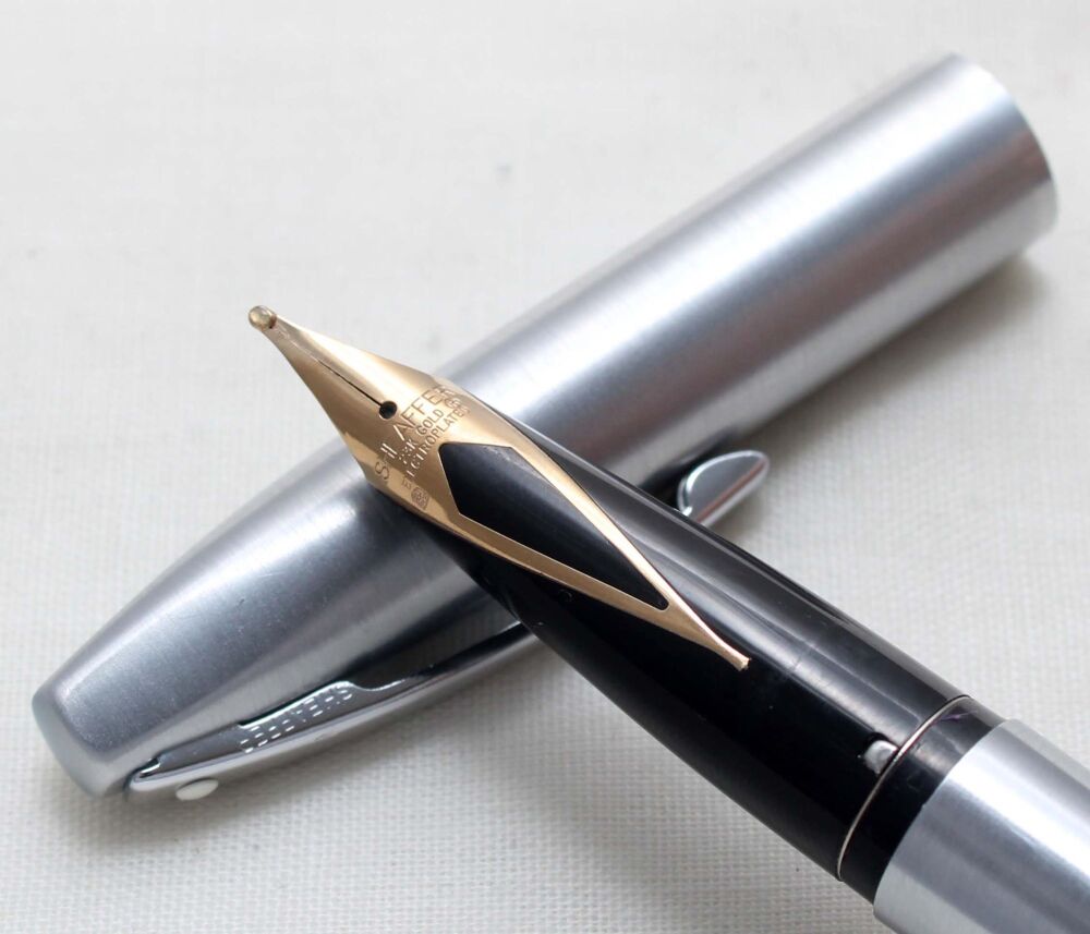 5610 Sheaffer Imperial Fountain Pen in Brushed Stainless Steel, Smooth Broad FIVE STAR Nib.