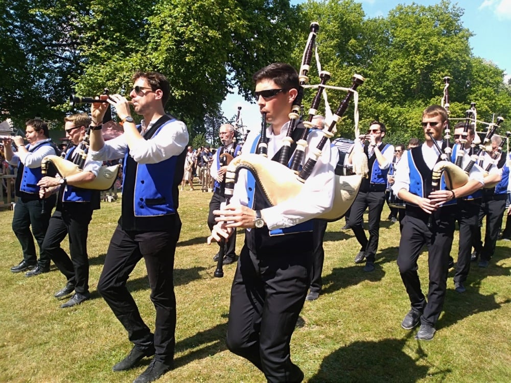 A Breton pipe Band