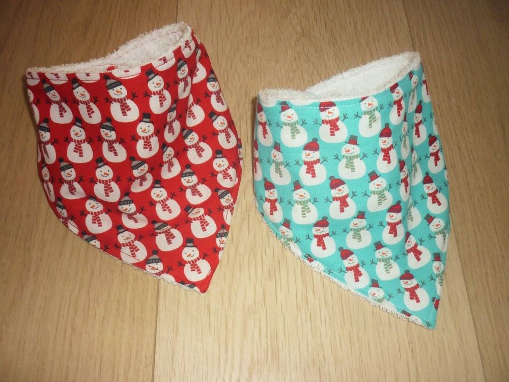 Snowman dribble bib (red)