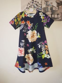 Navy floral t-shirt dress