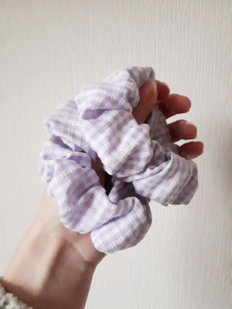 Gingham scrunchie - lilac - in stock