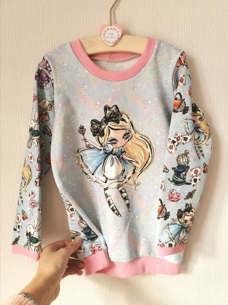 Alice in Wonderland sweatshirt - in stock