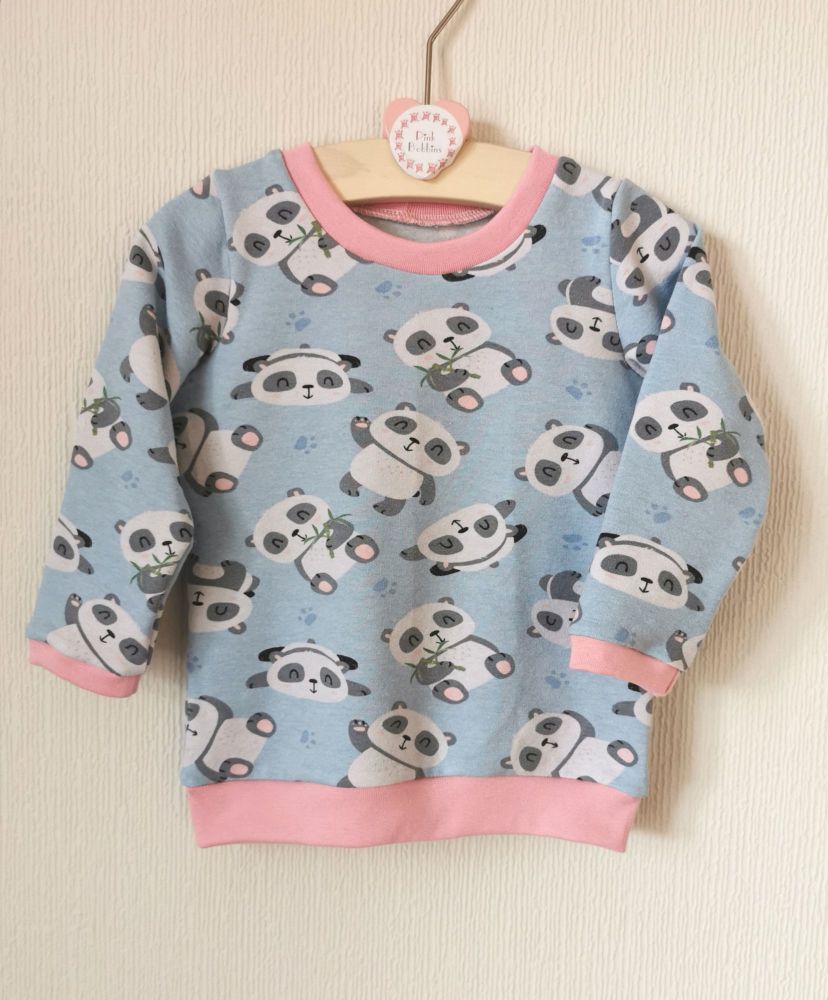 Panda sweatshirt - in stock