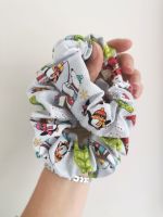 Christmas friends scrunchie - in stock